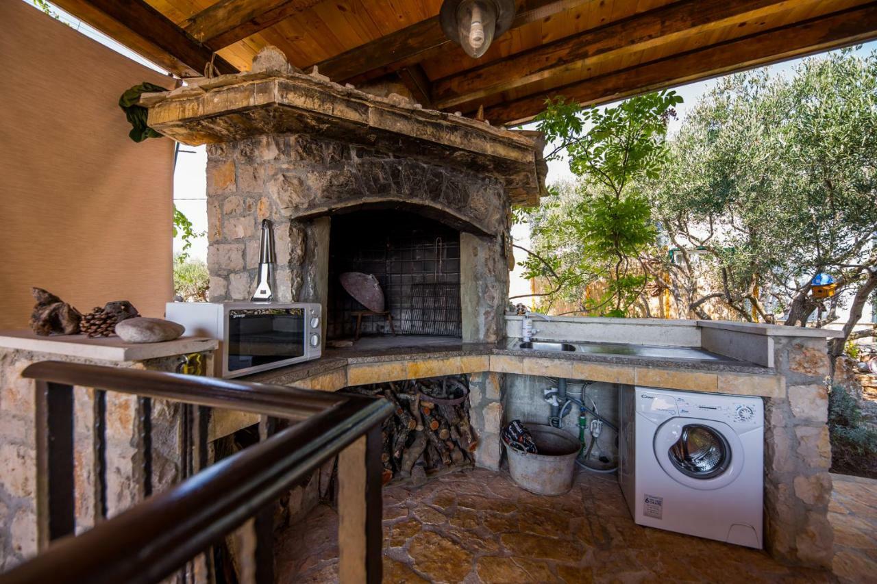 Apartament Mare&Karlo Drvenik Mali Zewnętrze zdjęcie
